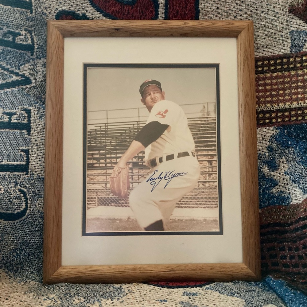 🔥 Sale-Early Wynn Autographed Photo